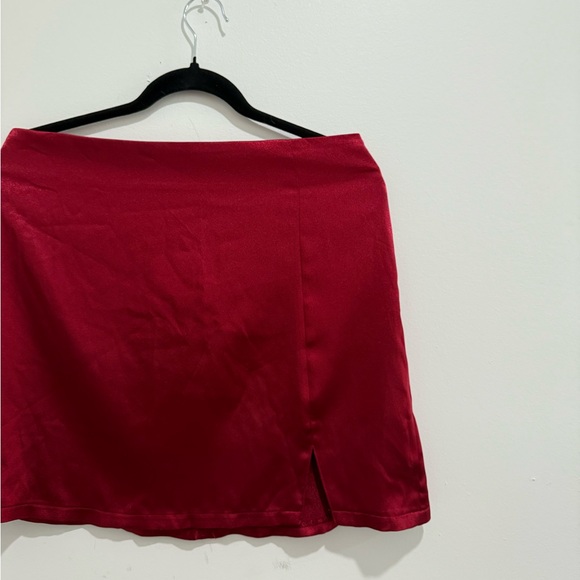 🌸Red Wine Satin Skirt 🌸 - Picture 2 of 3